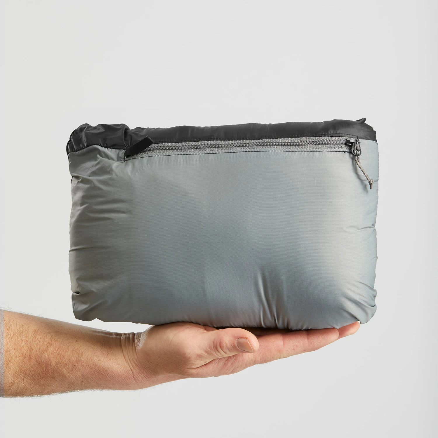 Men's Synthetic Mountain Trekking Hooded Padded Jacket - MT100 - Image 8